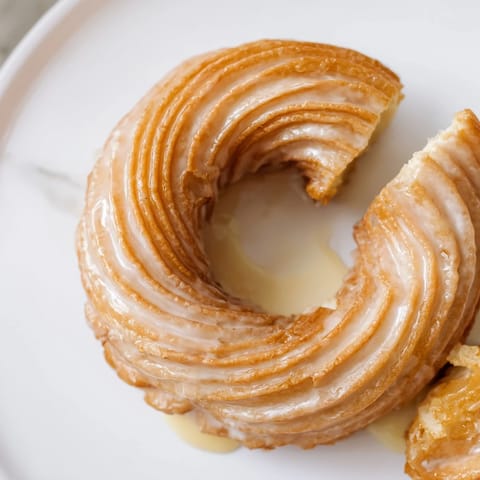 Light Airy French Crullers